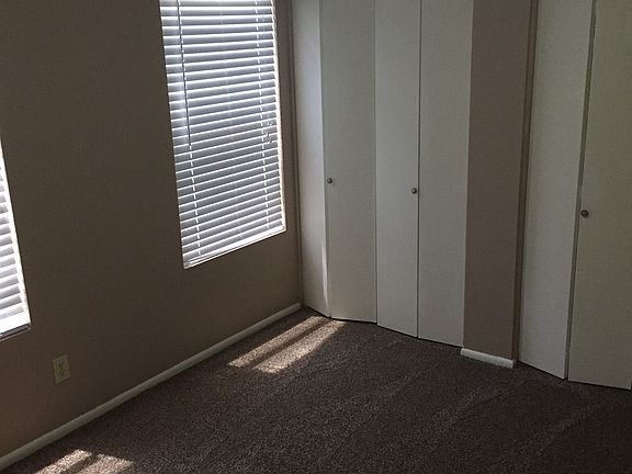 4th image of 5135 E Evergreen St Unit 1250