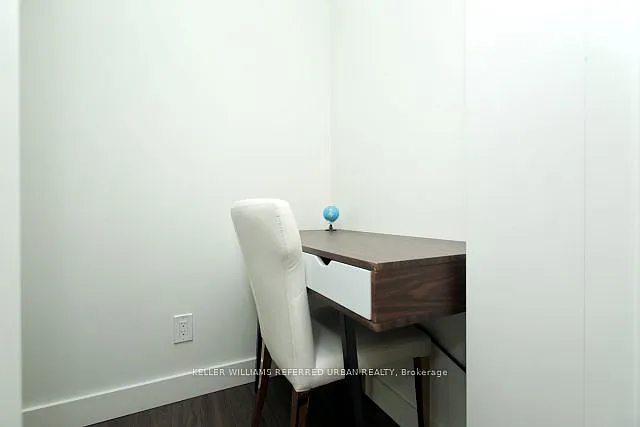 1353 Davenport Rd #1 — Photo 10