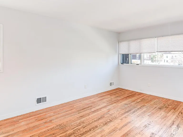 167 N Main St #169 — Photo 17