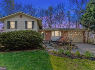 2467 Freetown Dr, Reston, VA 20191