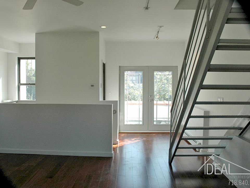 2nd image of 13 Garfield Pl
