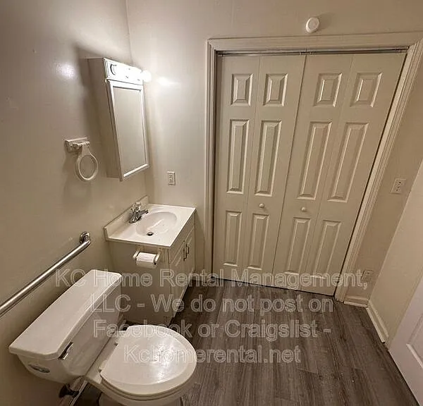 4319 Jackson Ave — Photo 14