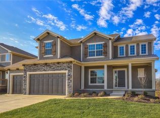 9643 McCormack St, Lenexa, KS 66227