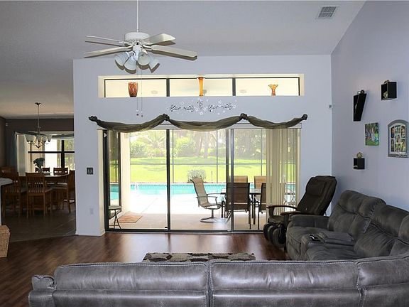 5th image of 14321 Pimberton Dr