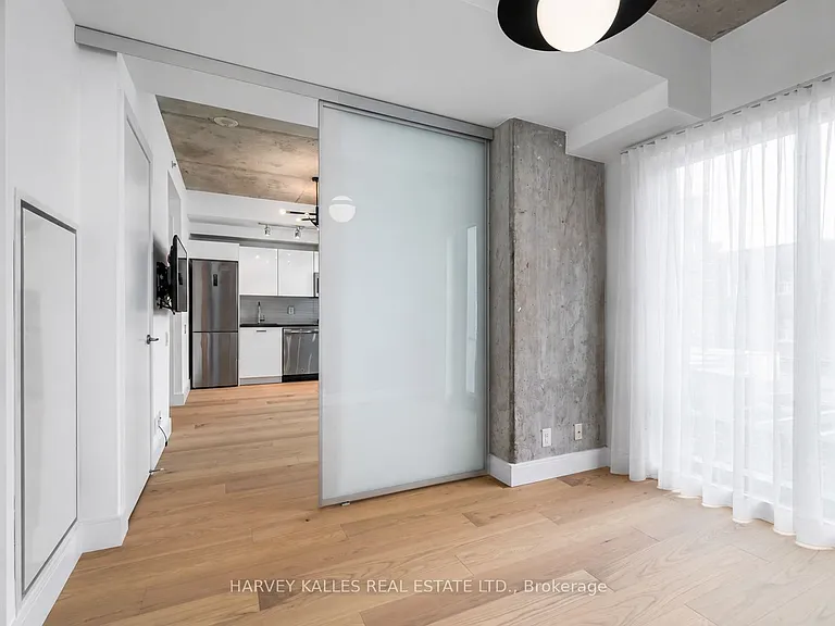 11 Charlotte St #507 — Photo 9