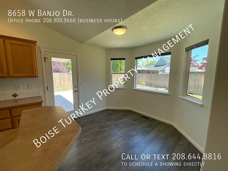 8658 W Banjo Dr — Photo 9