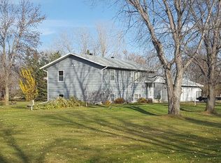 9184 Oakport St N, Moorhead, MN 56560
