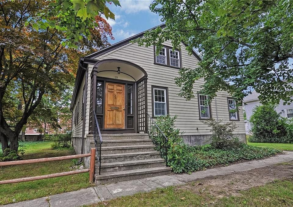 1st image of 19 Belcourt Ave