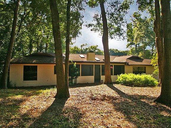 Exterior Rear
