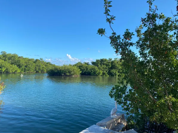 3 Geiger Rd, Geiger Key, FL 33040
