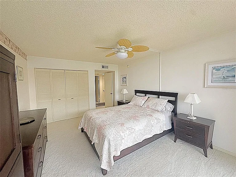 1460 Gulf Blvd #411 — Photo 30