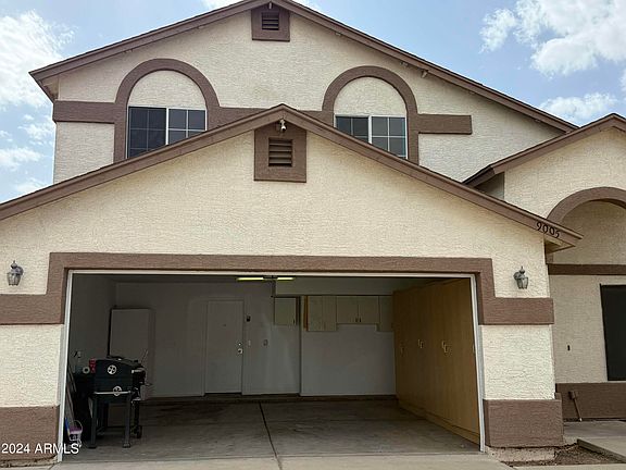 3rd image of 9005 W WINDSOR Avenue