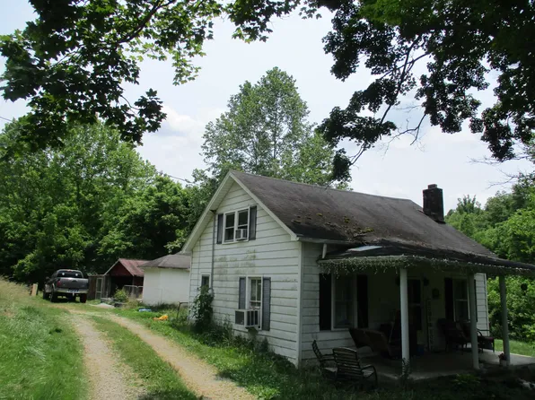 8997 State Route 207, Argillite, KY 41121