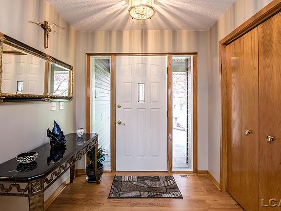 4th image of 8712 Loire Valley Dr