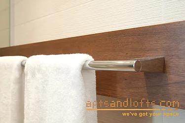 Rented by aptsandlofts.com