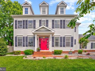 6034 Franconia Rd, Alexandria, VA 22310