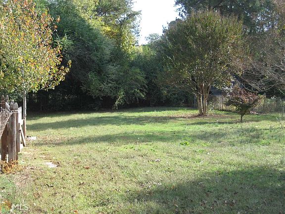 5th image of 1986 Village Ct