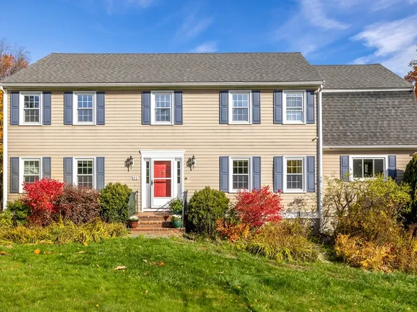 93 Birch Hill Rd, Stow, MA 01775