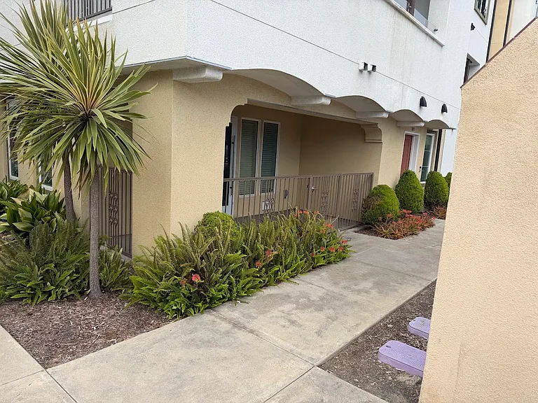 Doheny Way — Photo 21