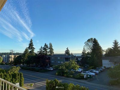 6018 Lakeview Drive #203, Kirkland, WA, 98033