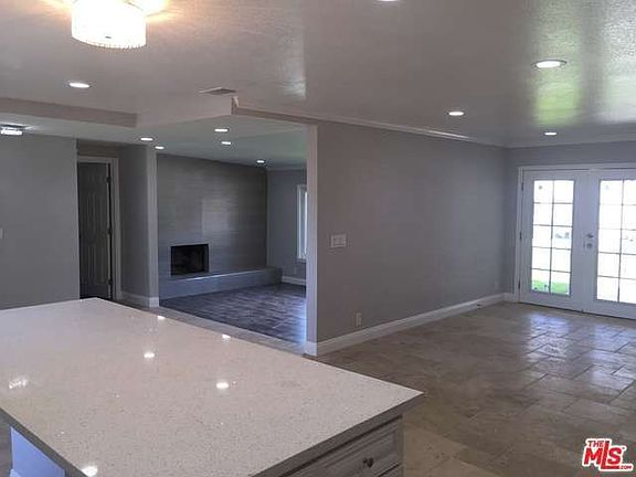 5th image of 1006 Lake Forest Dr