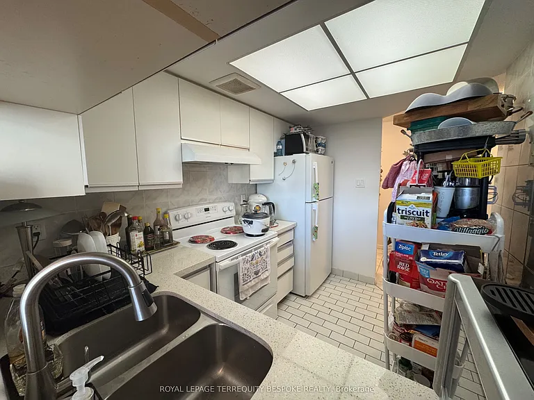 300 Webb Dr #1003 — Photo 6