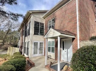17 Pinehurst Manor Dr APT E, Pinehurst, NC 28374