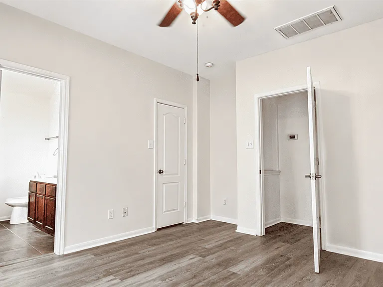 1415 Hardy Stone Dr — Photo 12