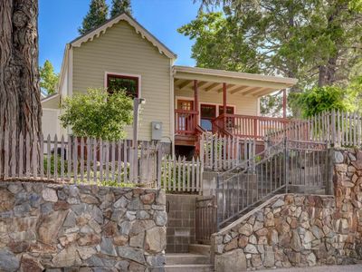 422 Spring St, Nevada City, CA, 95959