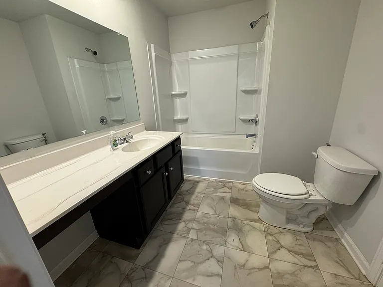 52 Briarwood Dr E — Photo 14