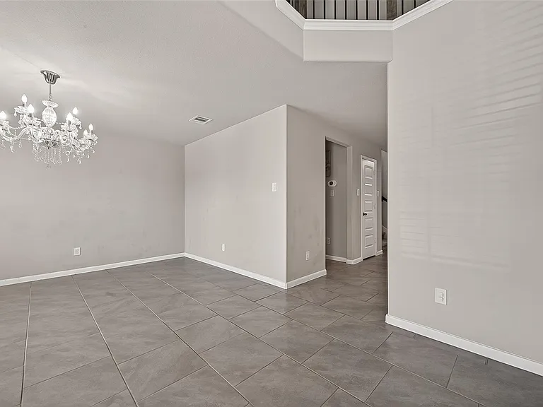 9227 Downing St — Photo 7