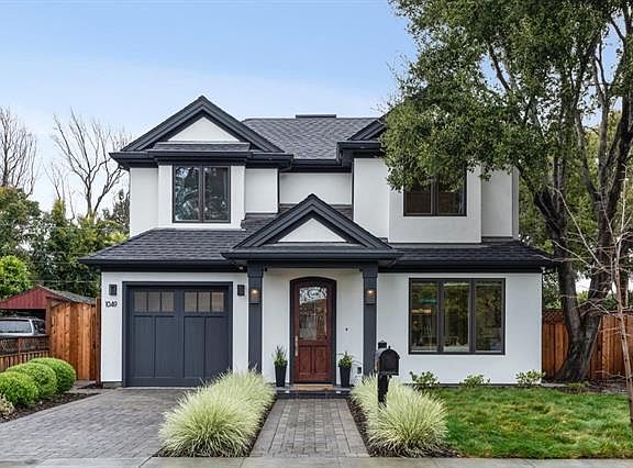 2nd image of 1049 Almanor Ave