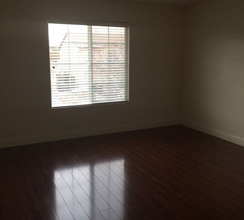 2nd Upstairs Bedroom