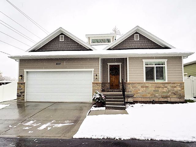 1st image of 2313 E Sugar Leaf Ln
