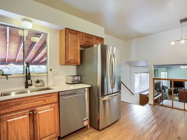 4225 Eaton Ct