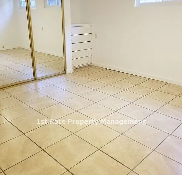 1816 W State St #4 — Photo 9