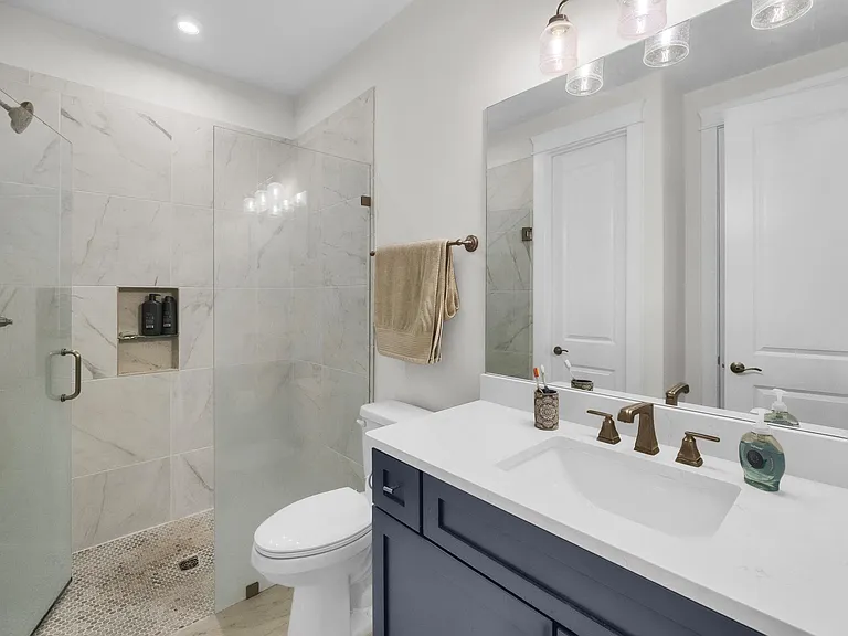 865 Breakfast Point Blvd — Photo 17