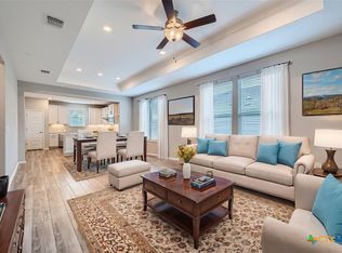 805 Saratoga Ln, Georgetown, TX 78633