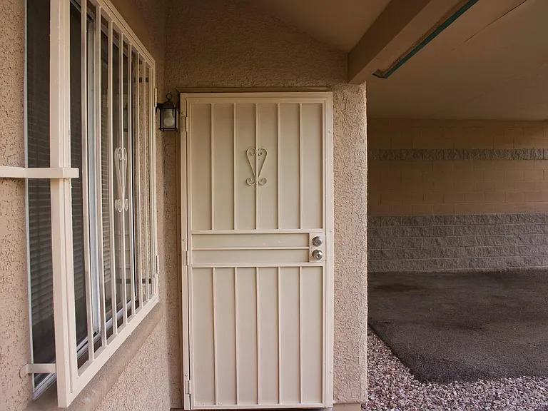 1315 E Zulema Loop — Photo 3