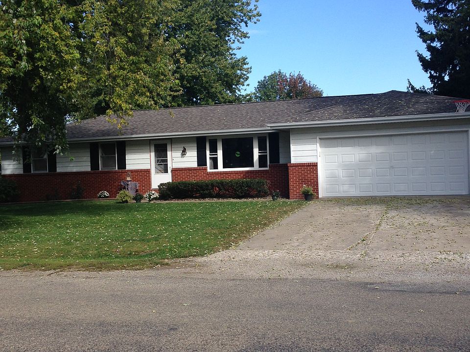 1st image of 120 N 2nd St