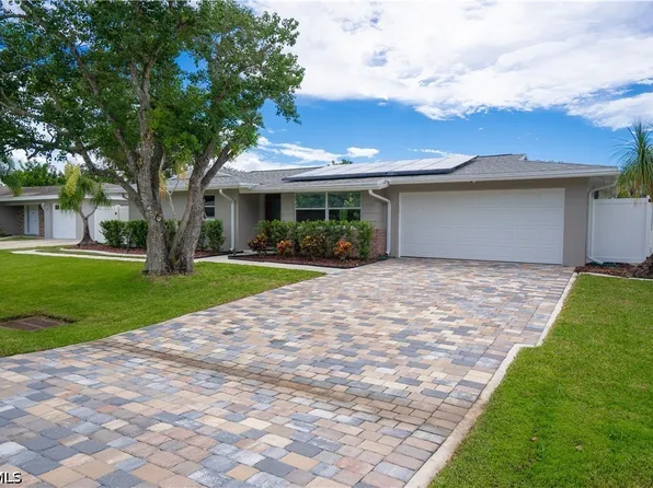 1640 N Flossmoor Rd, Fort Myers, FL 33919