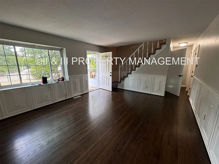4715 Fontana St — Photo 5