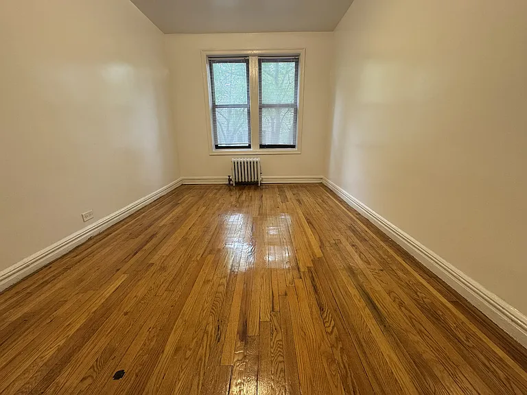 3215-3217 Hull Ave #2A — Photo 11