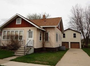 112 E High St, Wautoma, WI 54982