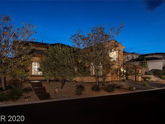3rd image of 709 Coriander Canyon Ct