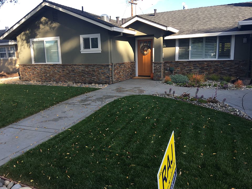 2nd image of 2095 Warburton Ave