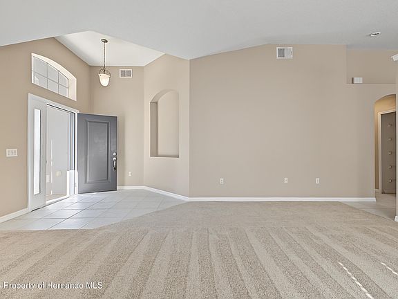 5th image of 5125 Ayrshire Dr