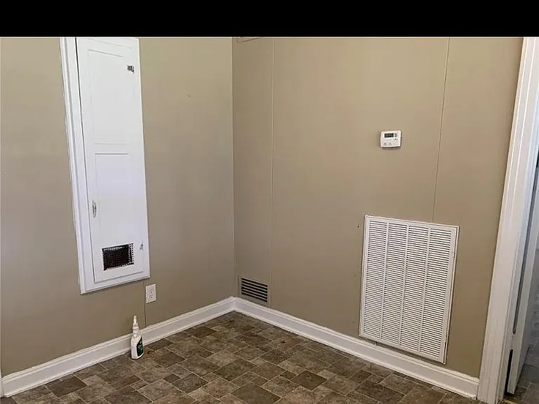 343 Keegan Dr — Photo 16