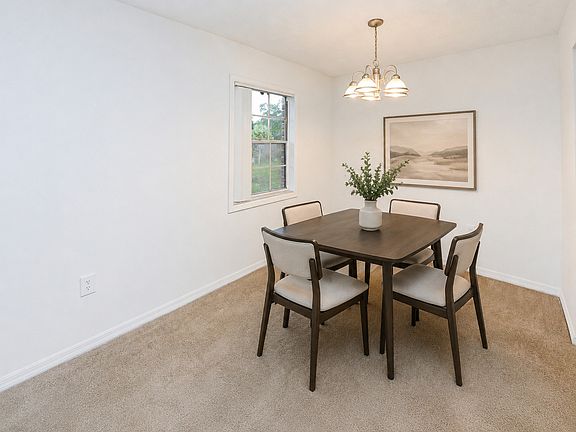 4th image of 5800 Lynn Lake Dr S #6178F