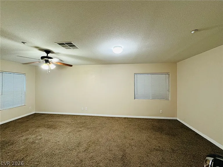 9160 Dimpled Ct — Photo 2